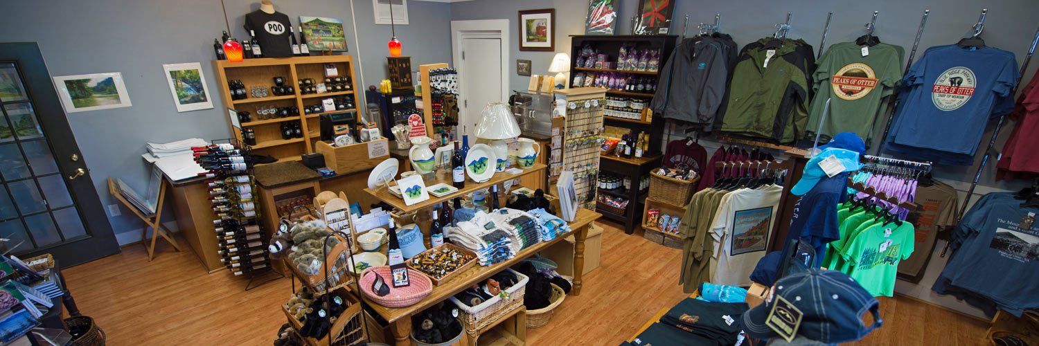 Peaks of Otter Lodge gift shop