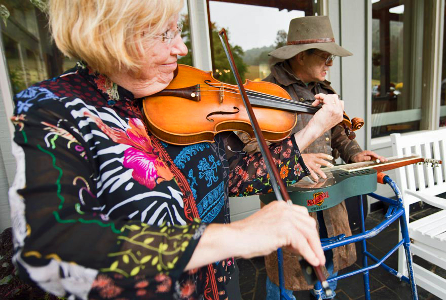 Peaks of Otter Live Band